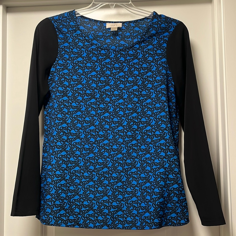 Ann Taylor LOFT women’s long sleeve blue & black blouse